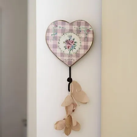 A Due Passi Da Toledo Apartmán *