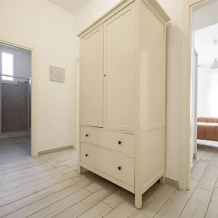 A Due Passi Da Toledo Apartman