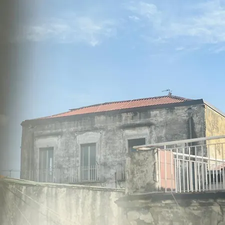 A Due Passi Da Toledo *