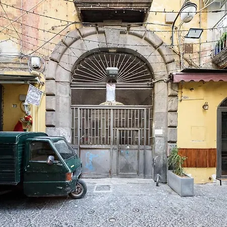 Apartmán A Due Passi Da Toledo *